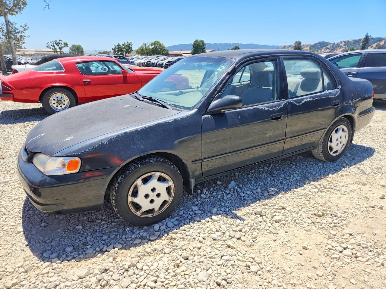 1NXBR12E4YZ393319 · 2000 TOYOTA COROLLA