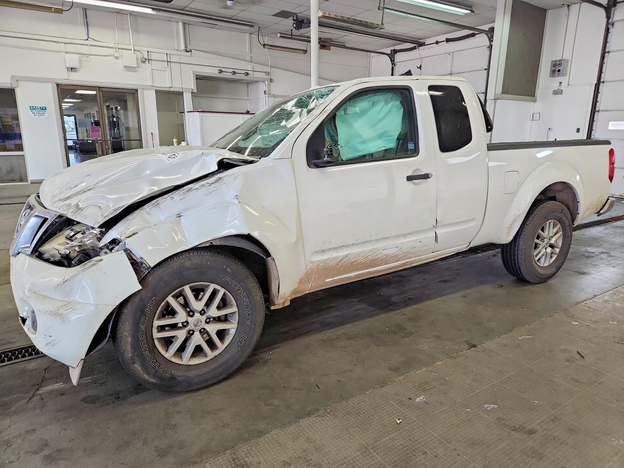 1N6AD0CW9FN762809 · 2015 NISSAN FRONTIER