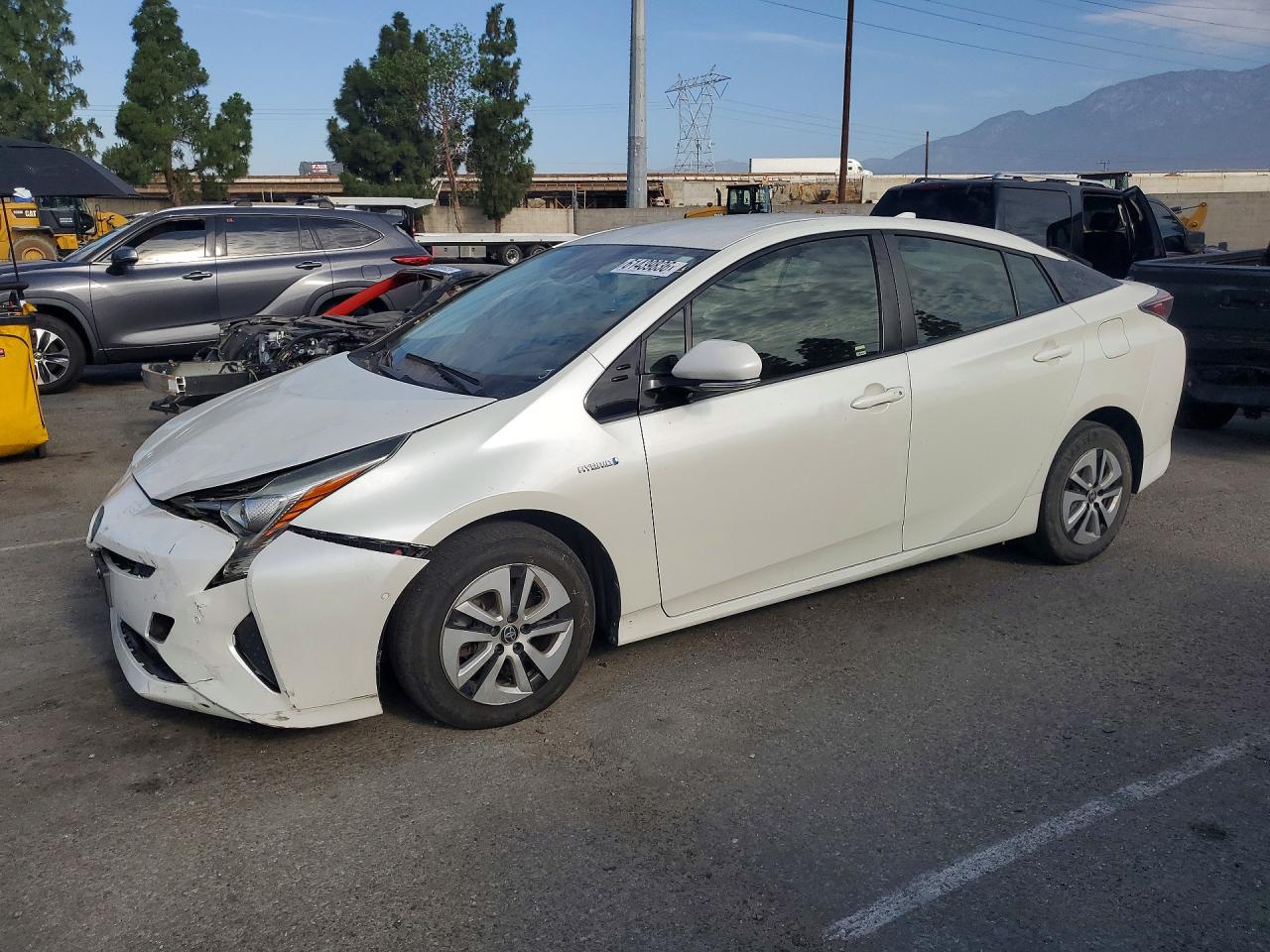 JTDKBRFU3J3590860 · 2018 TOYOTA PRIUS