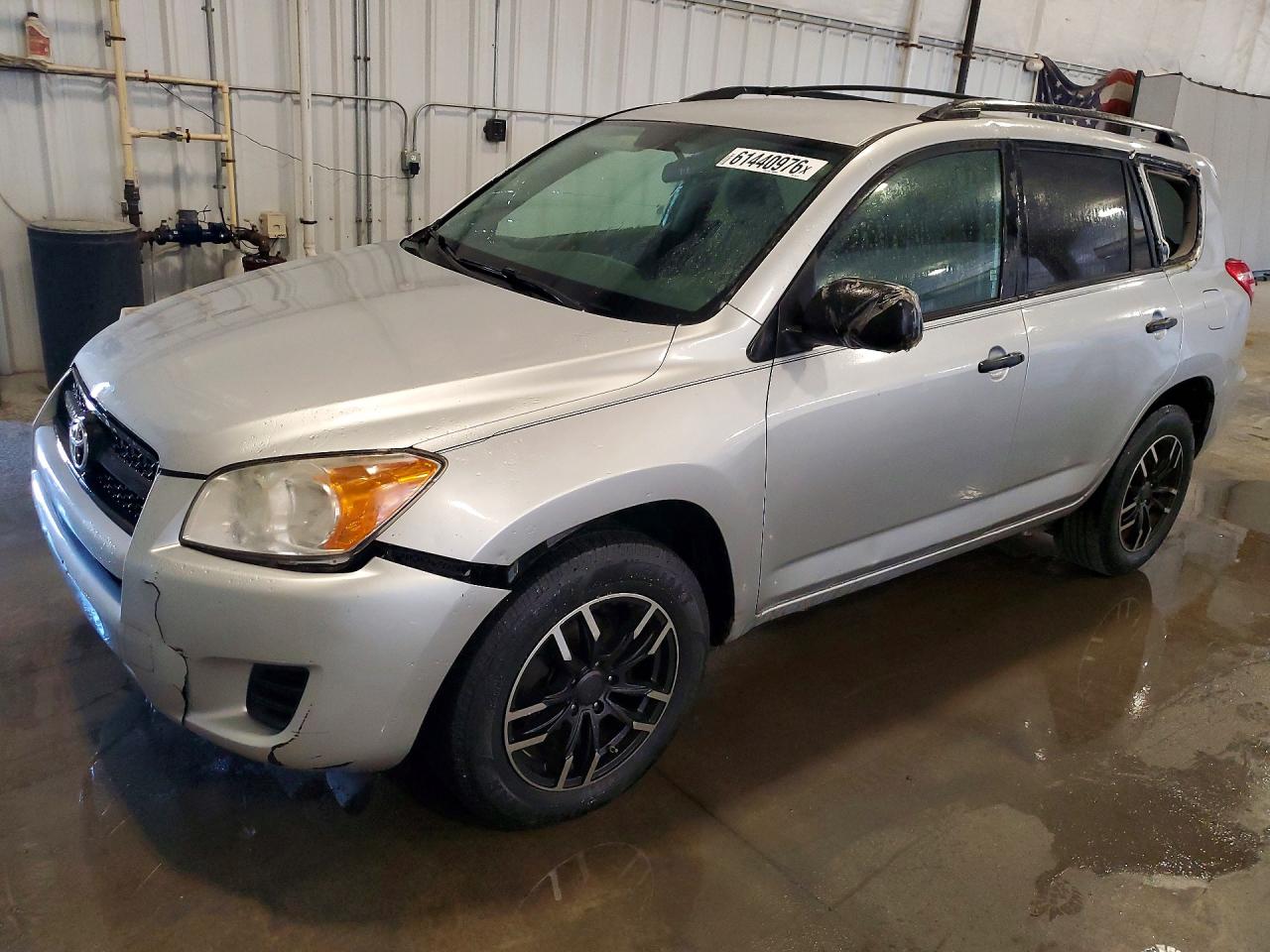 2T3BF4DV4AW057772 · 2010 TOYOTA RAV4