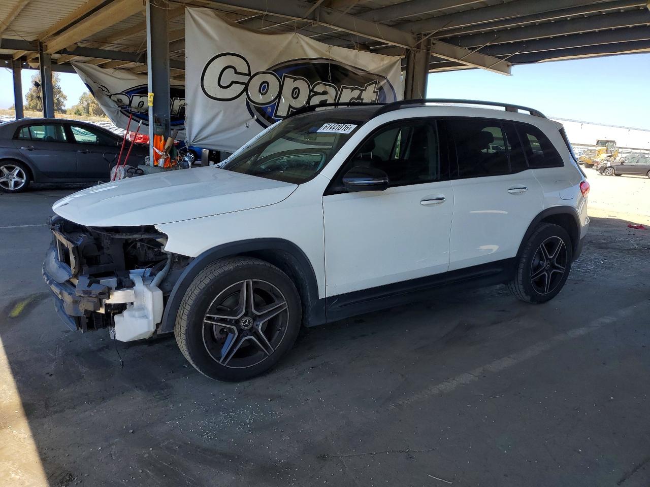 W1N4M4HB3NW240935 · 2022 MERCEDES-BENZ GLB