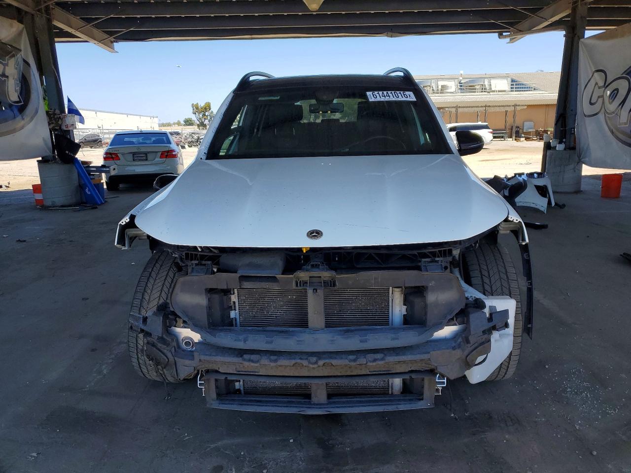 W1N4M4HB3NW240935 · 2022 MERCEDES-BENZ GLB · 5/14