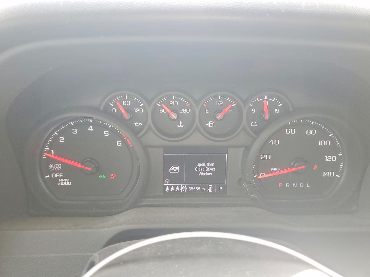 1GCPKBEK2SZ226134 · 2025 CHEVROLET SILVERADO · 9/12