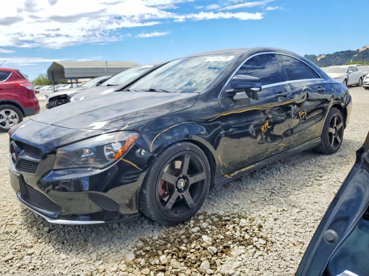 WDDSJ4EB7KN738171 · 2019 MERCEDES-BENZ CLA