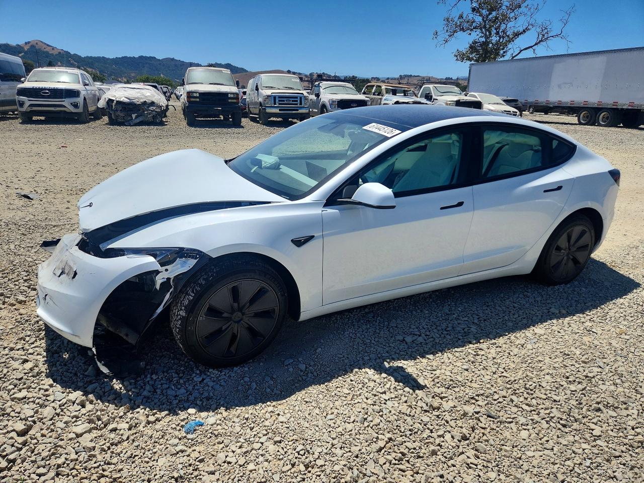 5YJ3E1EA9TF146005 · 2026 TESLA MODEL 3