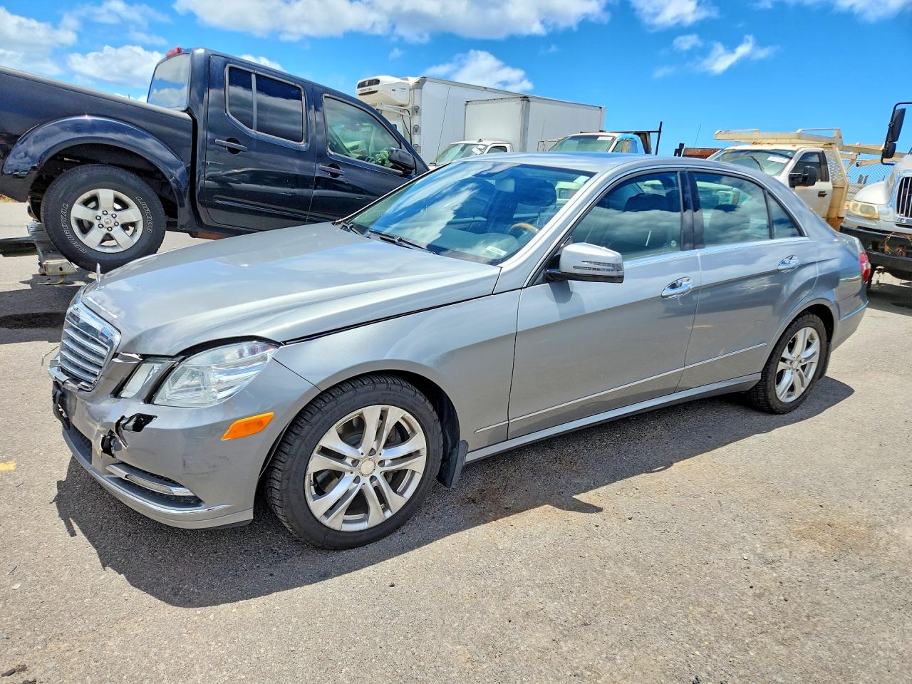 WDDHF8HB3BA304934 · 2011 MERCEDES-BENZ E