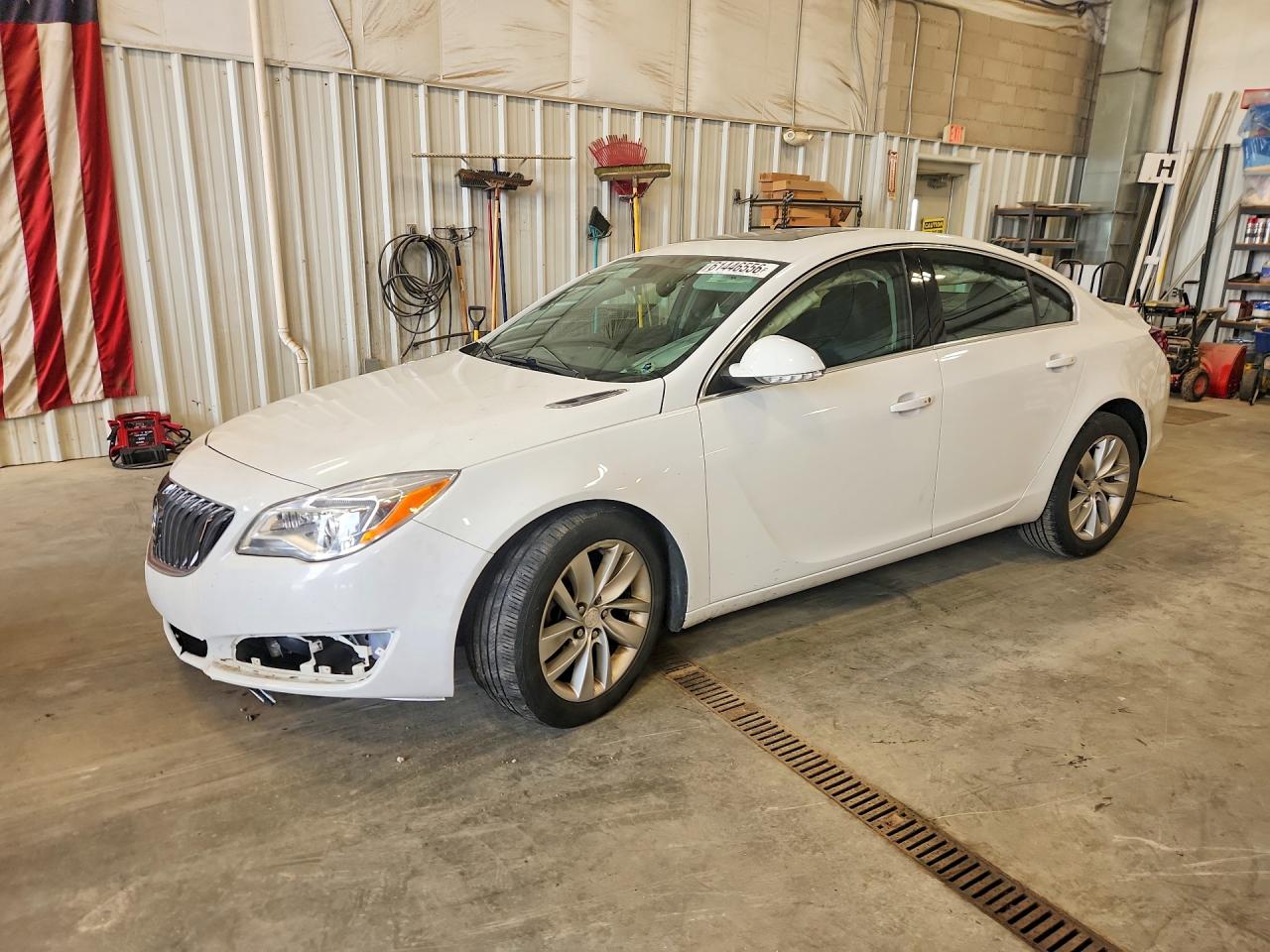2G4GS5GX9G9134557 · 2016 BUICK REGAL