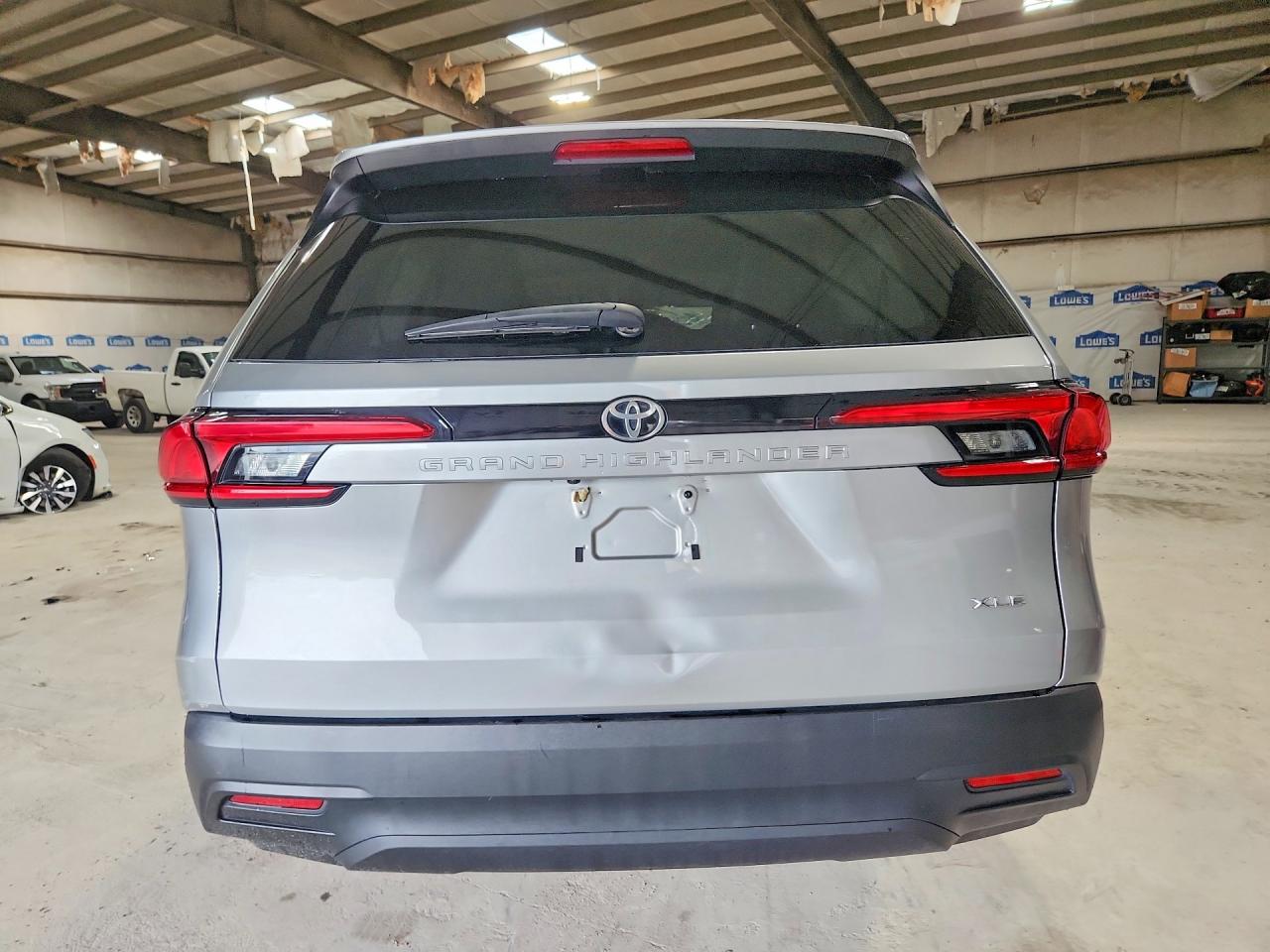 5TDAAAA59RS017584 · 2024 TOYOTA GRAND HIGHLANDER · 6/12