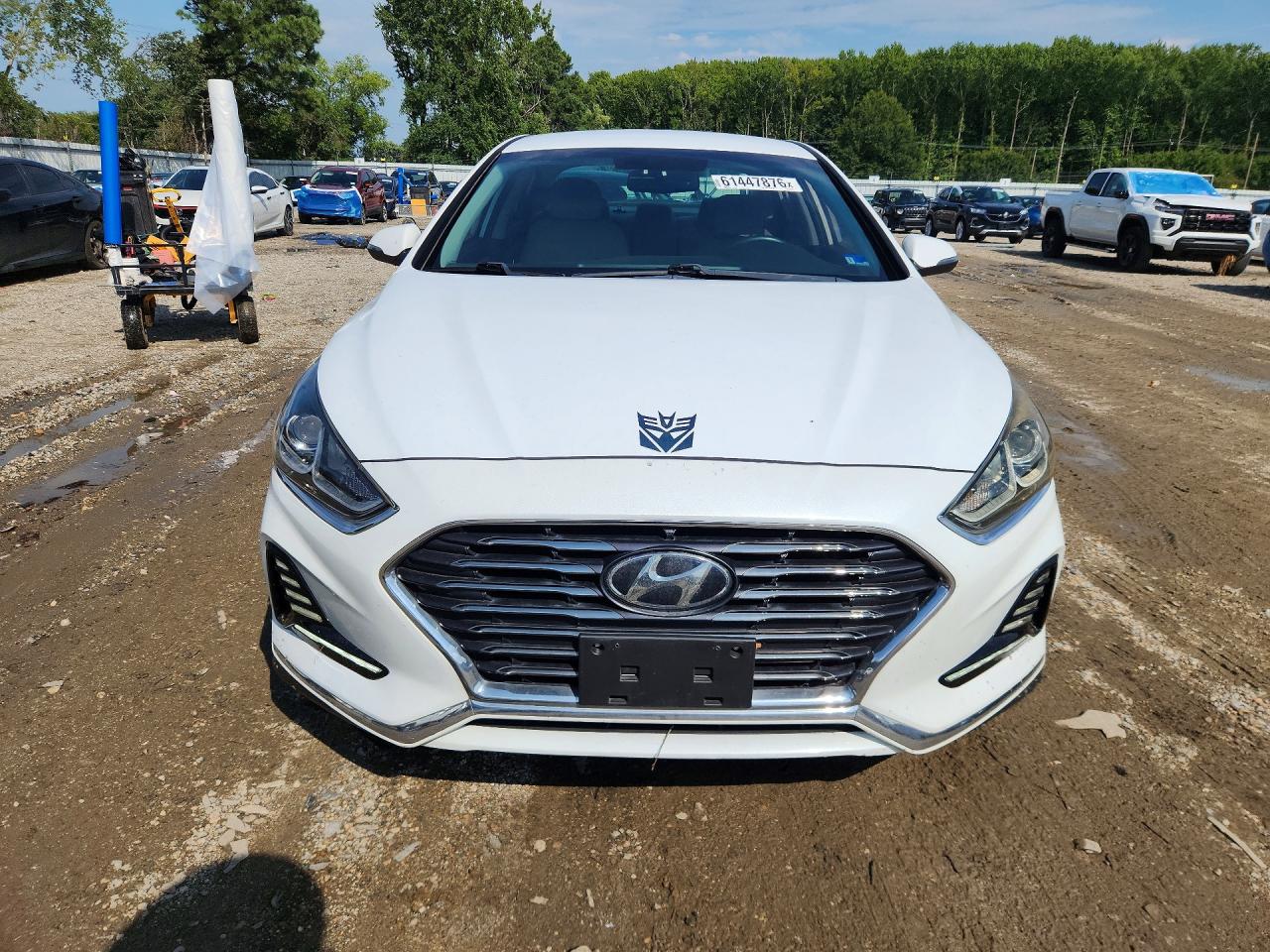 5NPE34AF0JH633657 · 2018 HYUNDAI SONATA · 5/13