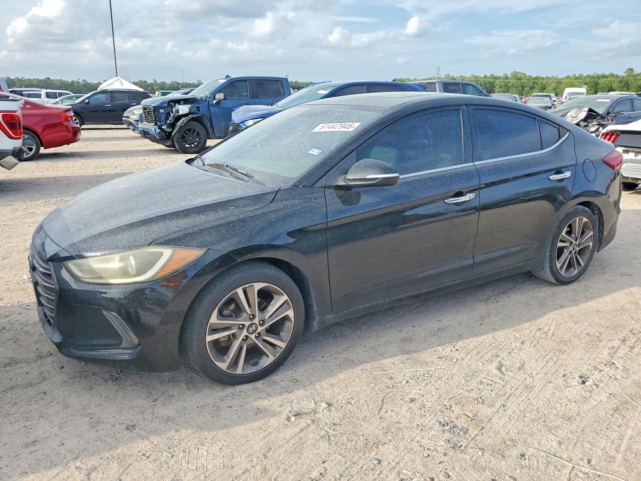 5NPD84LF2HH040046 · 2017 HYUNDAI ELANTRA