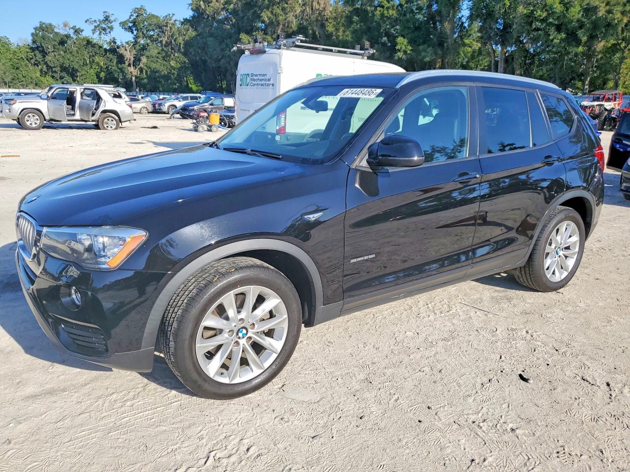 5UXWZ7C3XH0V93374 · 2017 BMW X3