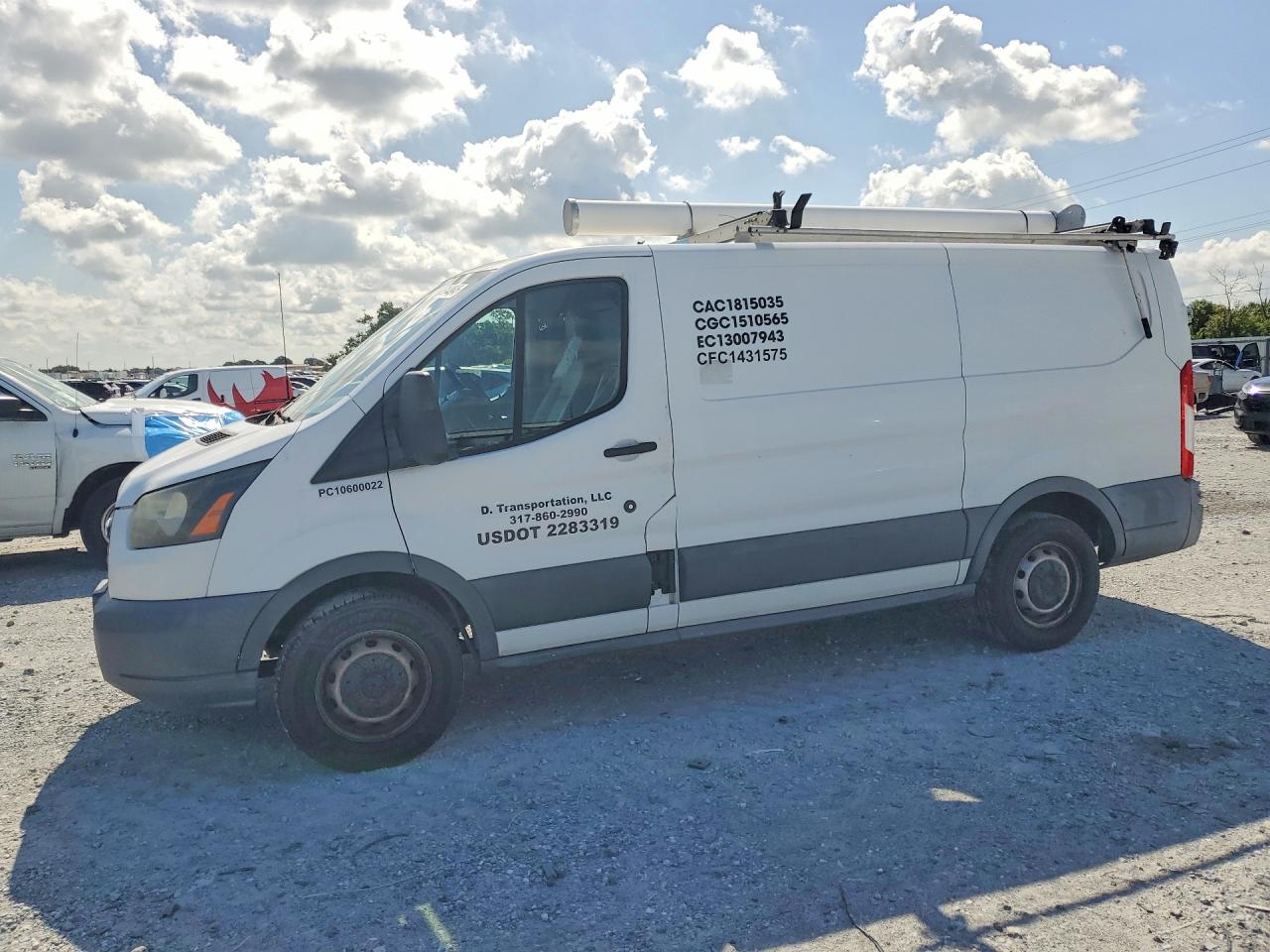 1FTYE1YM2HKA65482 · 2017 FORD TRANSIT
