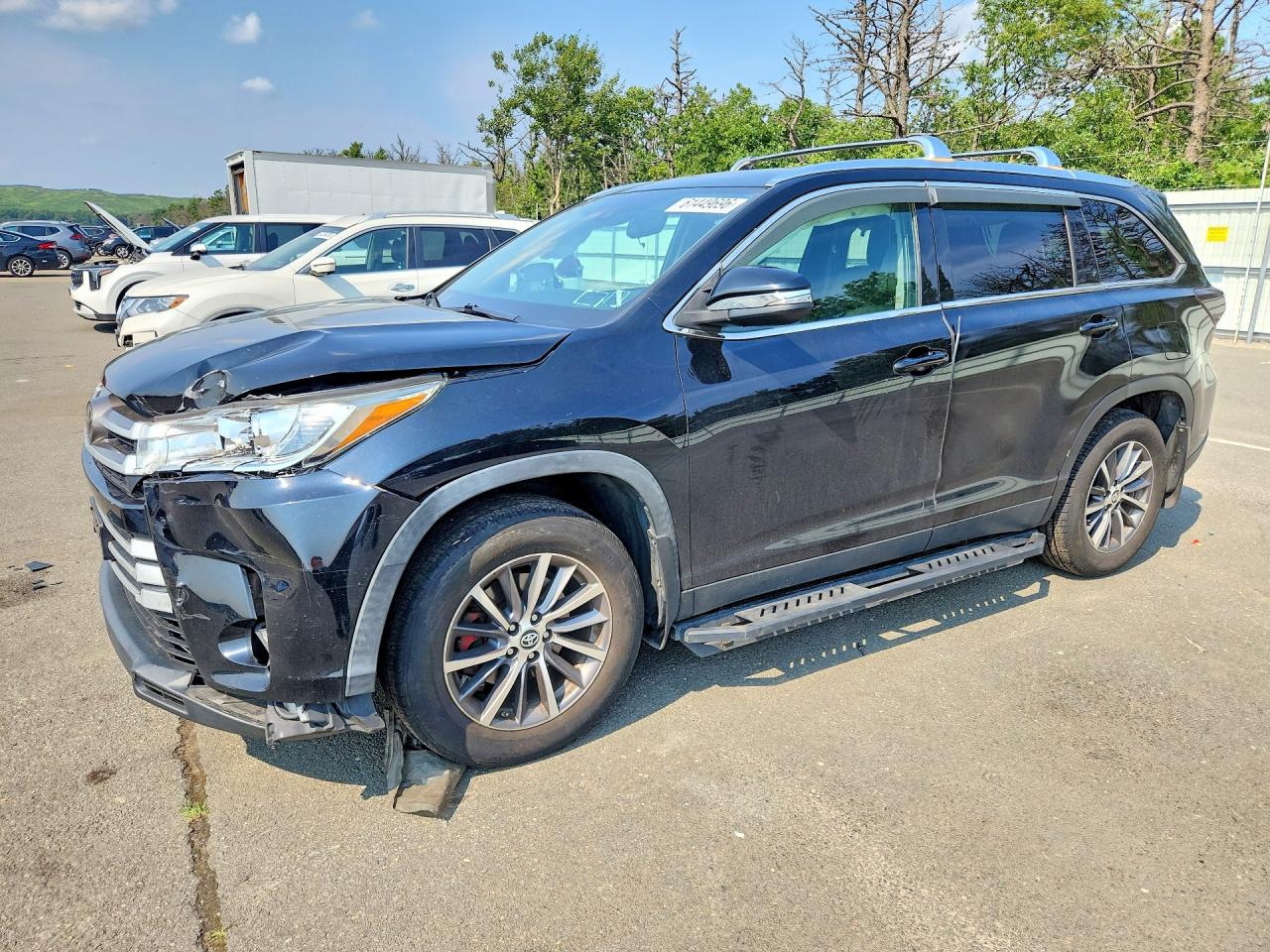 2019 TOYOTA HIGHLANDER