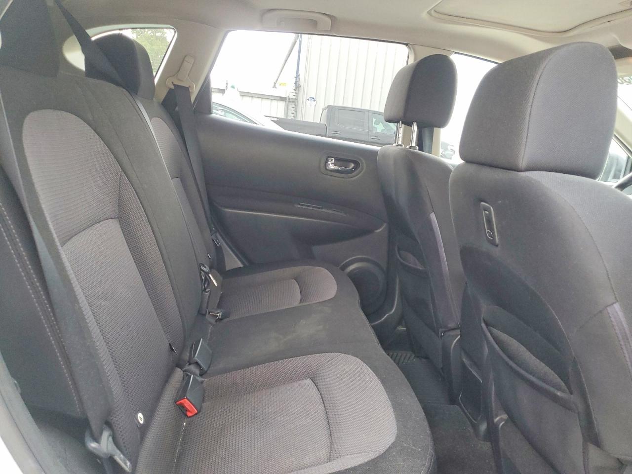 JN8AS5MV1DW135531 · 2013 NISSAN ROGUE · 10/12