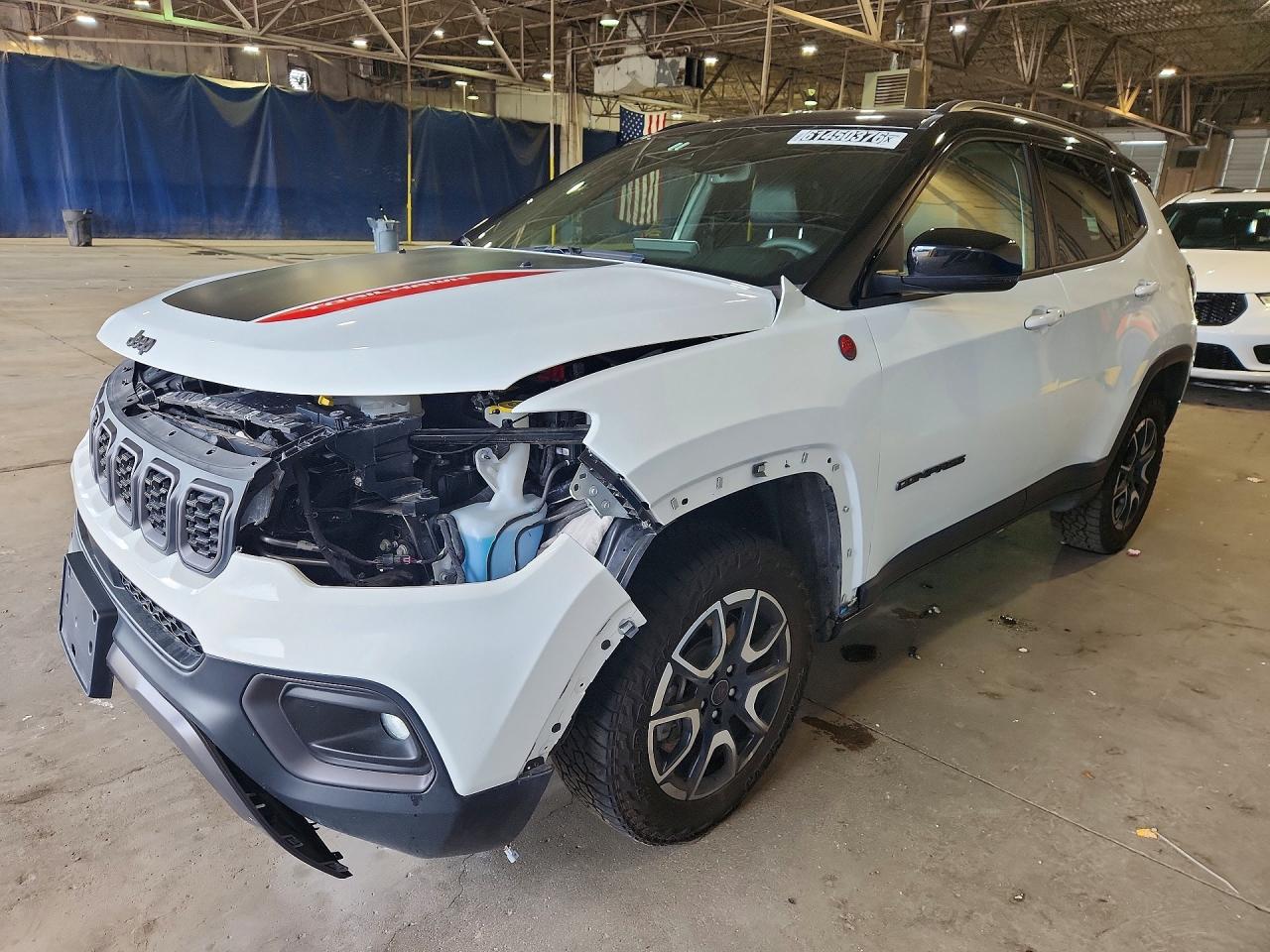 3C4NJDDN9ST564123 · 2025 JEEP COMPASS