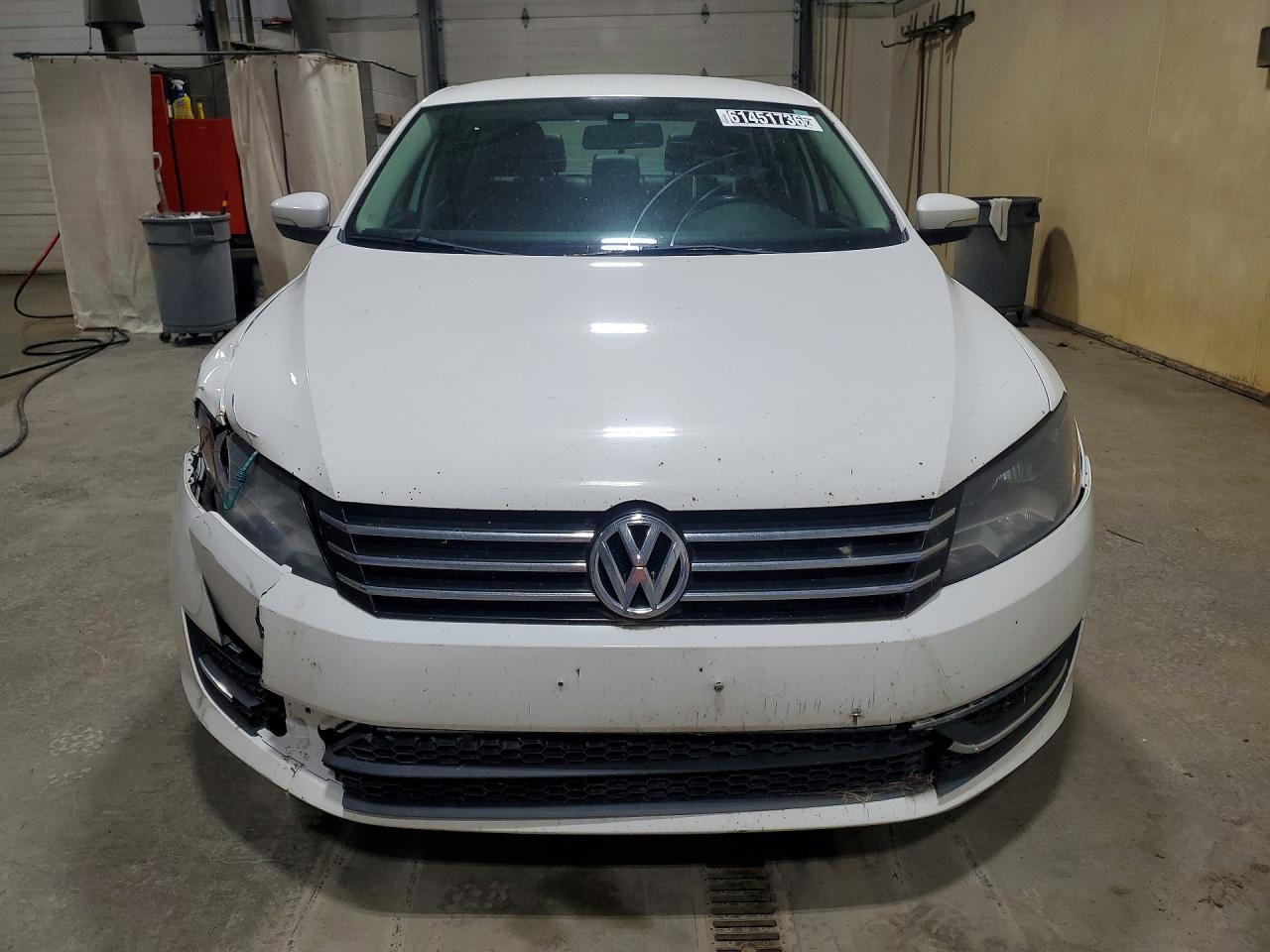 1VWAT7A39EC037516 · 2014 VOLKSWAGEN PASSAT · 5/12