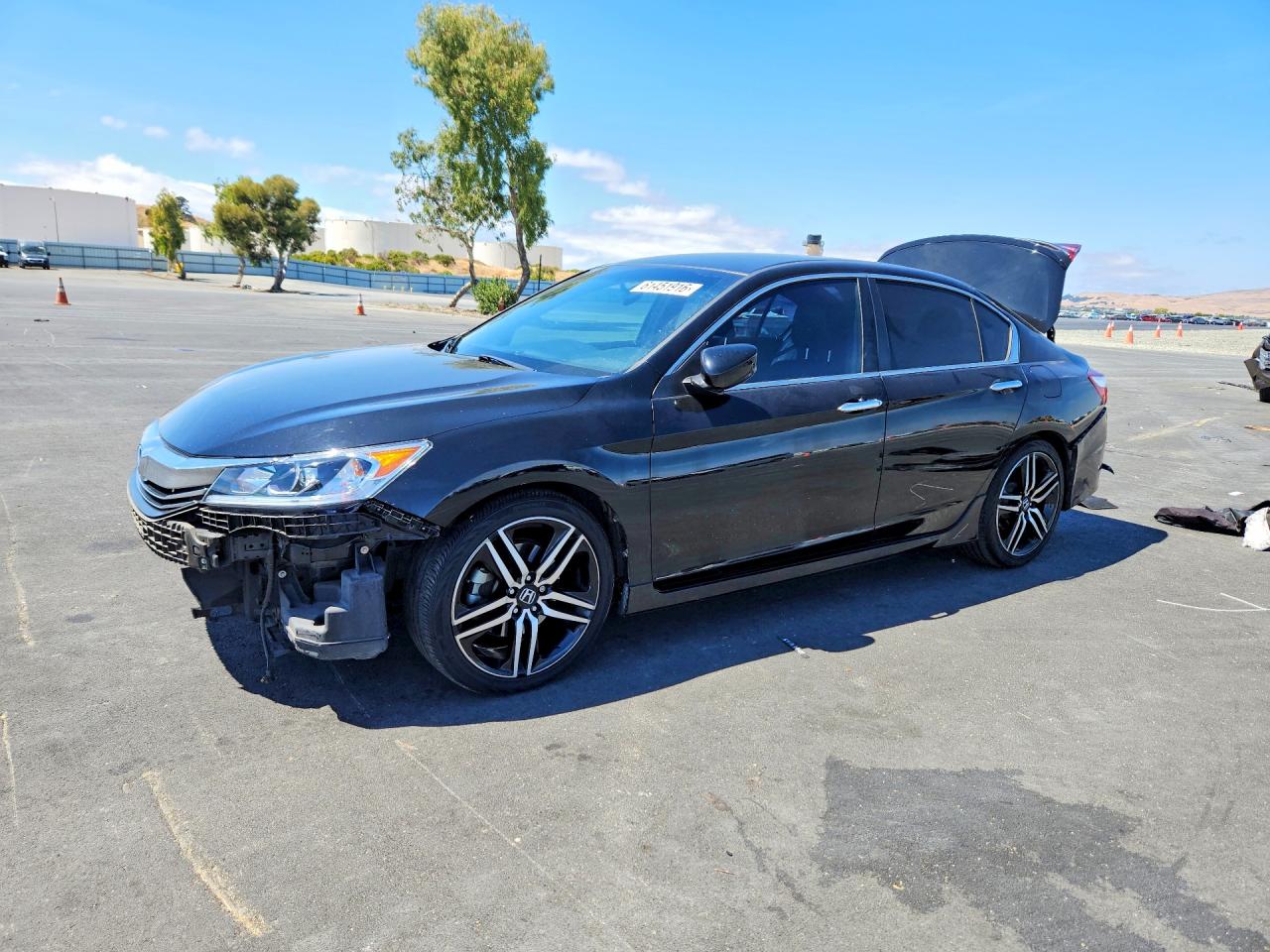 1HGCR2F56GA197571 · 2016 HONDA ACCORD