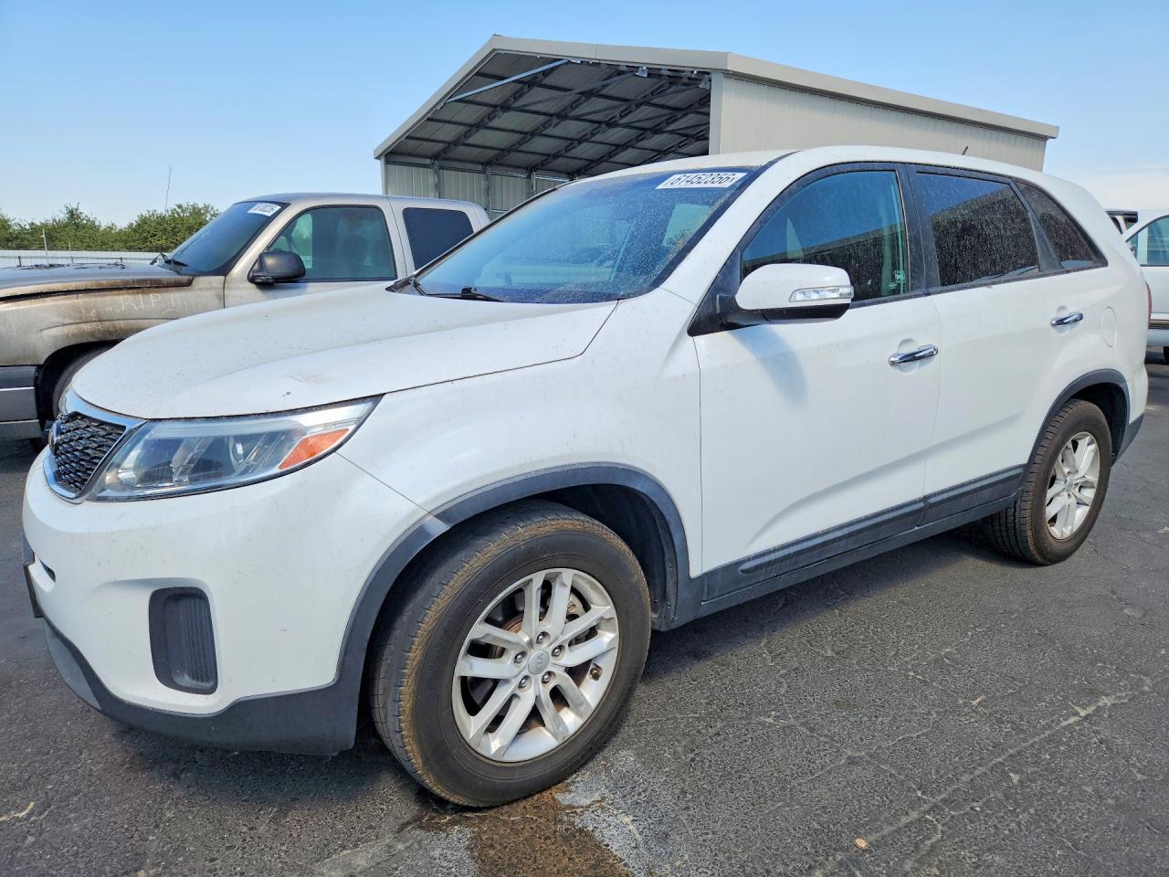 5XYKT3A60FG588053 · 2015 KIA SORENTO