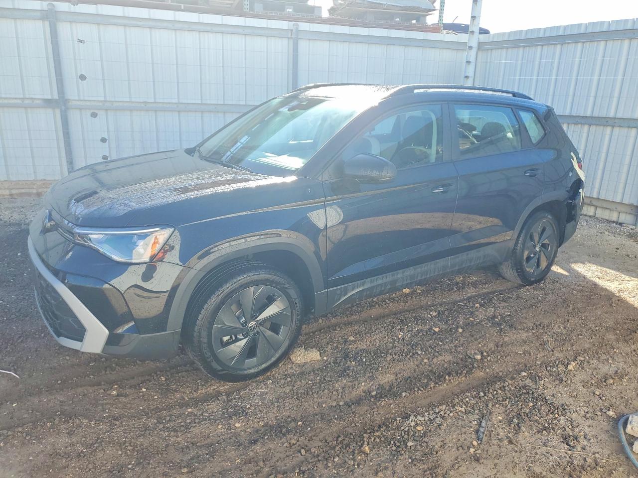 3VV5C7B22TM059493 · 2026 VOLKSWAGEN TAOS