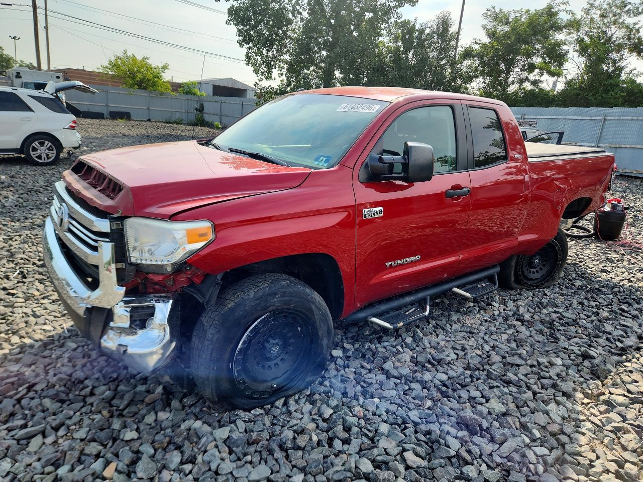2016 TOYOTA TUNDRA