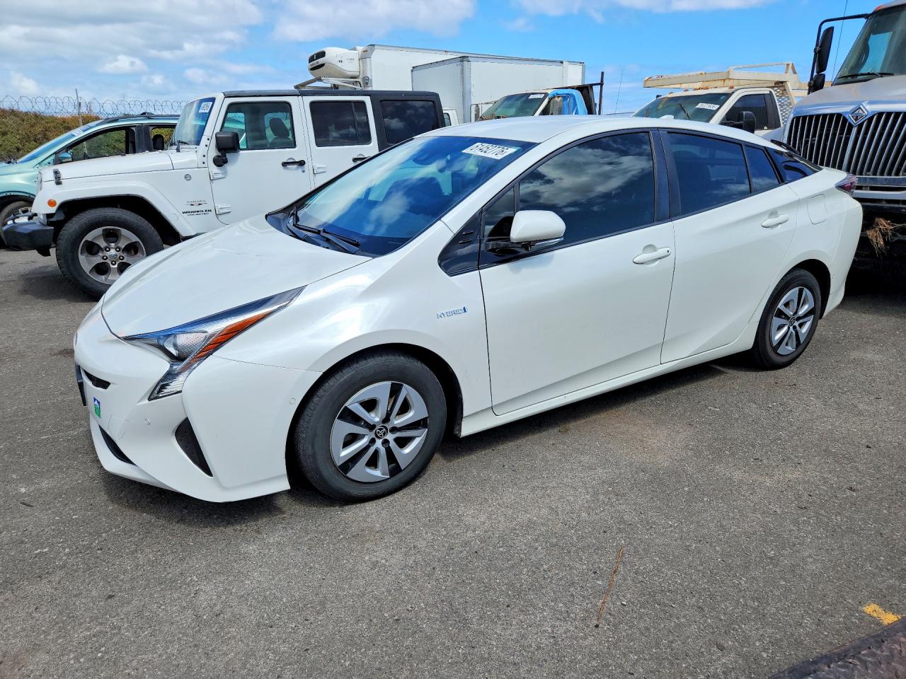 JTDKARFU8H3048280 · 2017 TOYOTA PRIUS