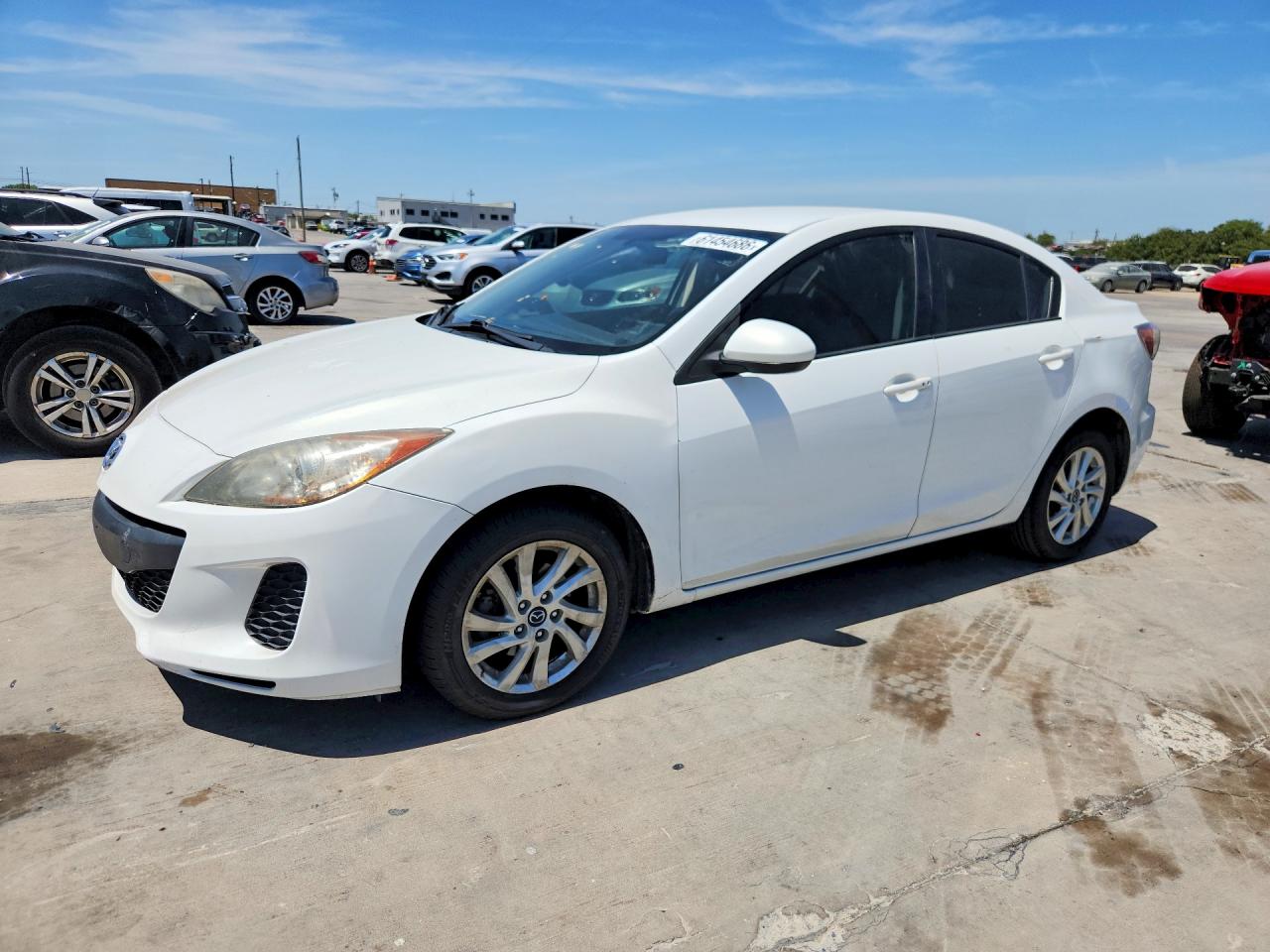 JM1BL1VP7D1734971 · 2013 MAZDA 3