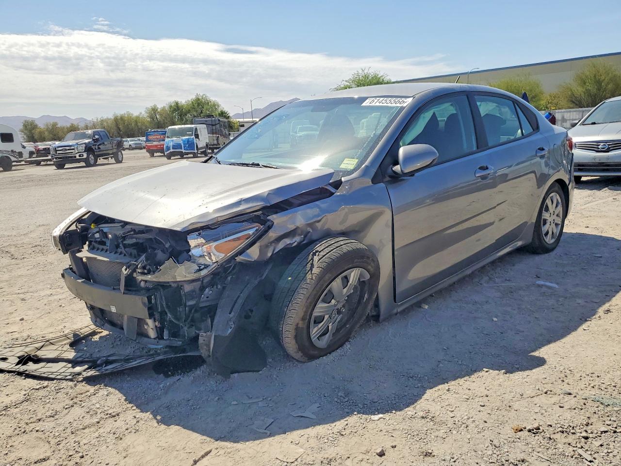 3KPA24AD7NE473769 · 2022 KIA RIO