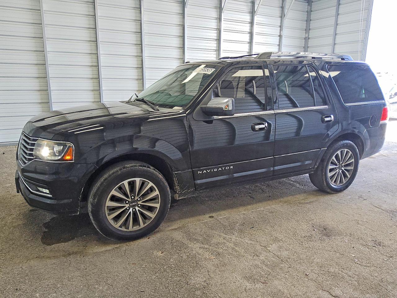 5LMJJ2JT2GEL00229 · 2016 LINCOLN NAVIGATOR
