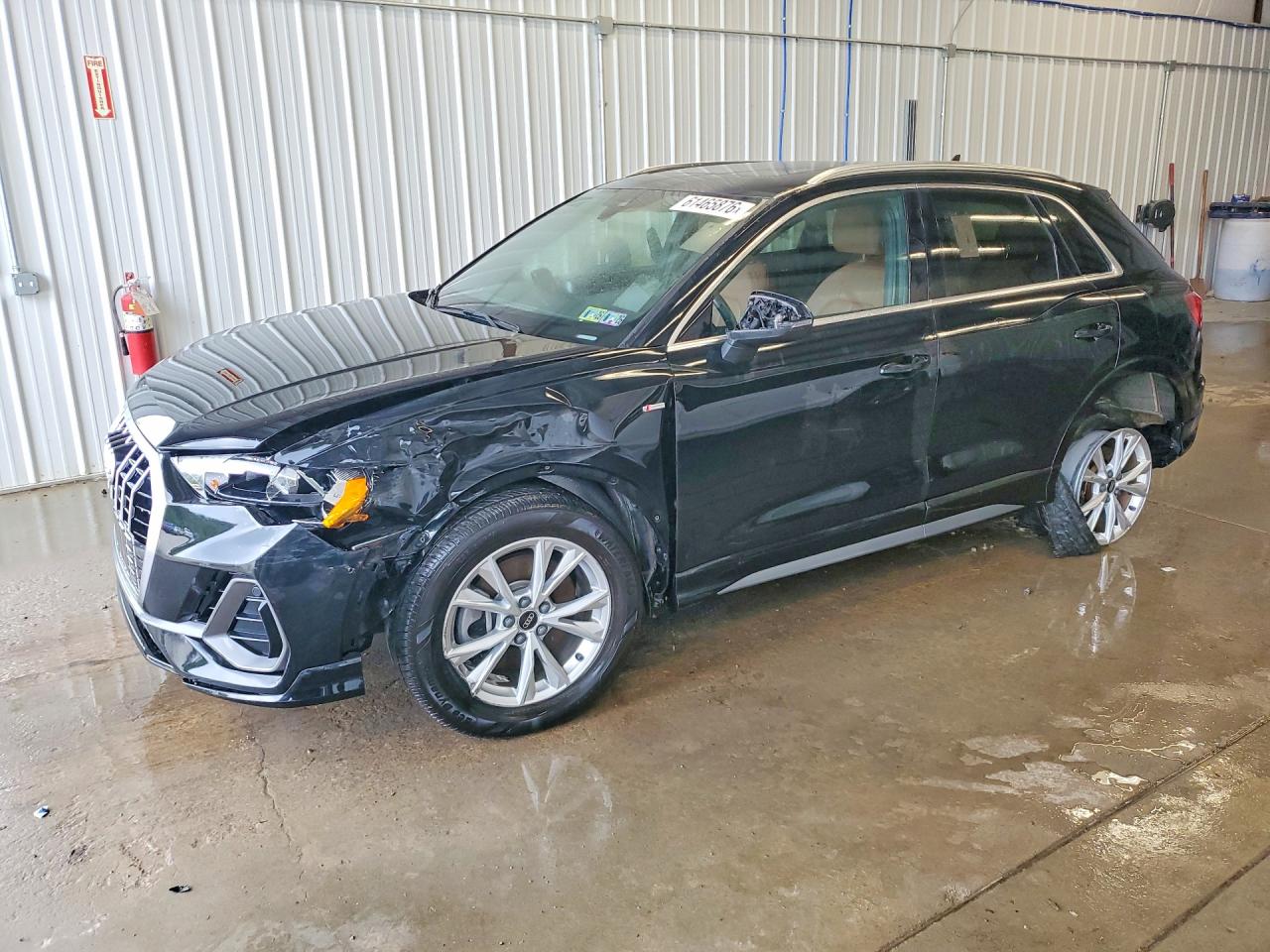 WA1DECF38N1114023 · 2022 AUDI Q3
