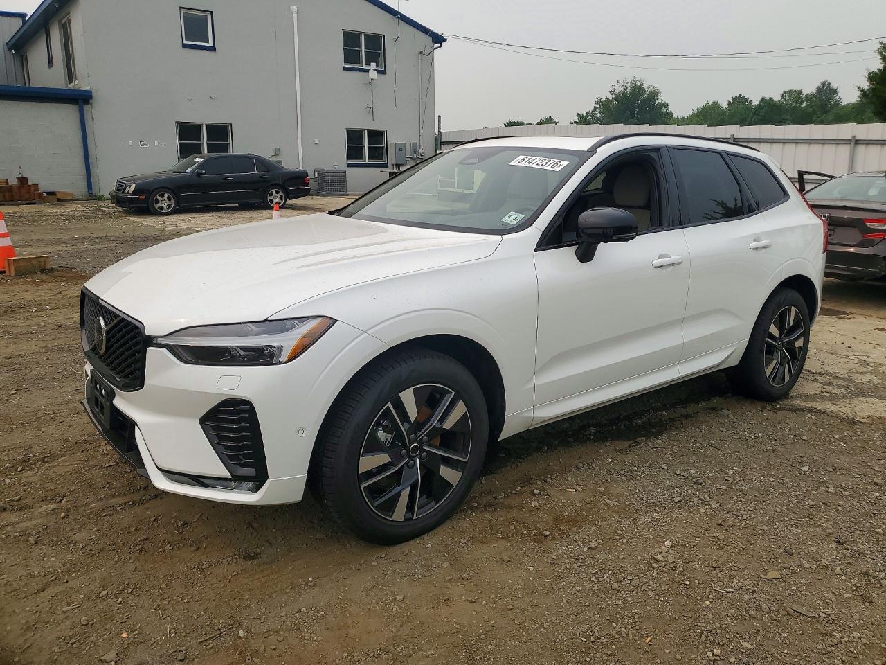 YV4M12RC0T1428363 · 2026 VOLVO XC60