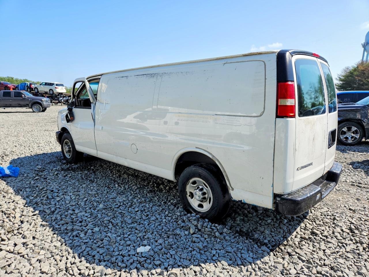 1GCWGBFF8G1121442 · 2016 CHEVROLET EXPRESS G2500 · 2/12
