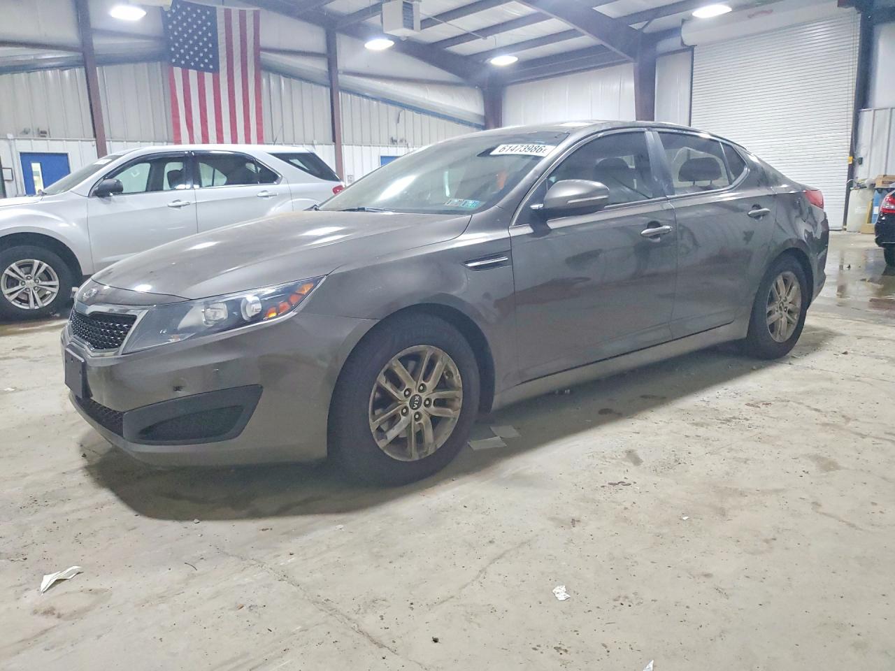 KNAGM4A73B5058208 · 2011 KIA OPTIMA