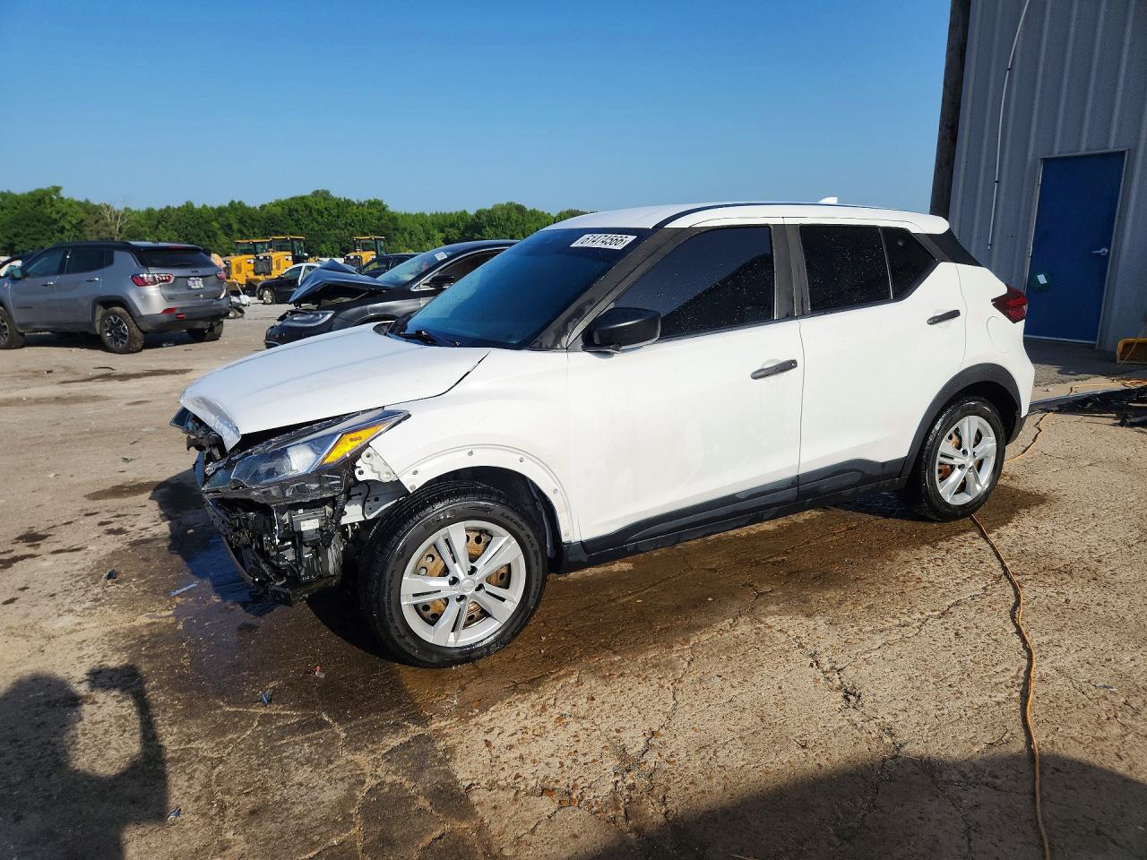 3N1CP5BV5NL522909 · 2022 NISSAN KICKS