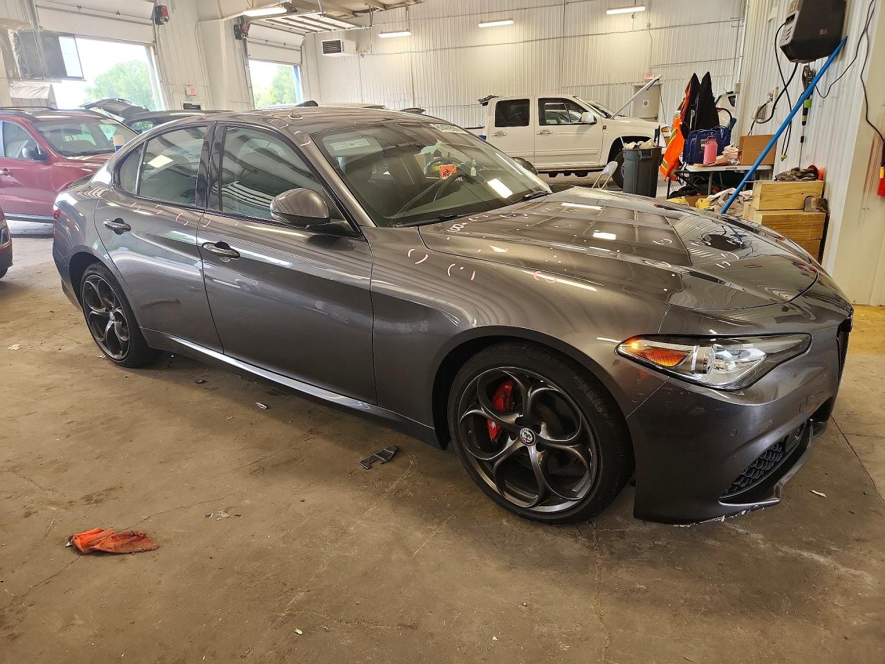 ZARFAEENXH7542322 · 2017 ALFA ROMEO GIULIA · 4/12
