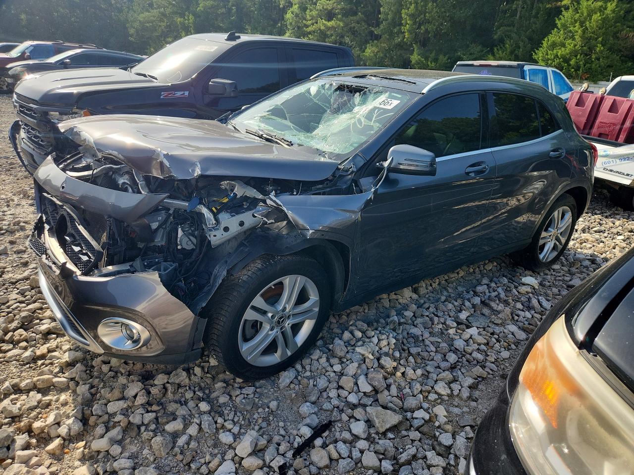 WDCTG4EB2JJ482728 · 2018 MERCEDES-BENZ GLA