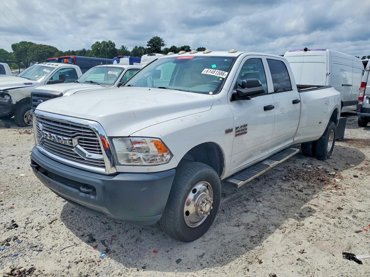 3C63RRGJ9JG305278 · 2018 RAM 3500