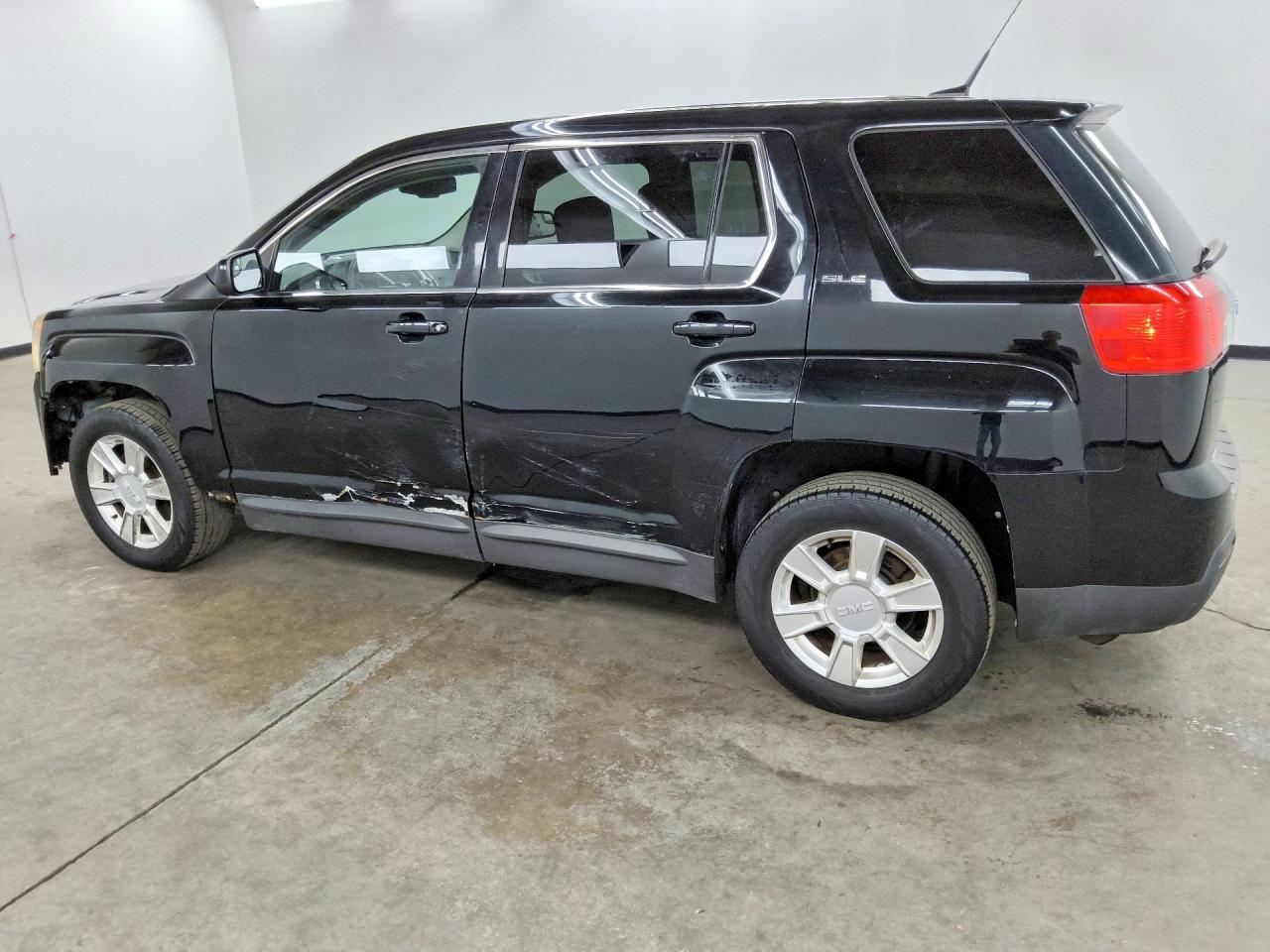 2GKALMEK8C6175349 · 2012 GMC TERRAIN · 2/13