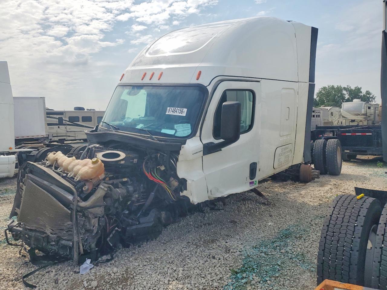 3AKJHHDR8KSKF8815 · 2019 FREIGHTLINER CASCADIA 126