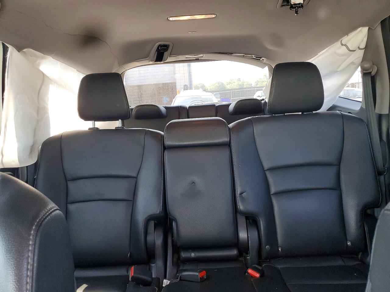 5FNYF6H97JB012043 · 2018 HONDA PILOT · 10/14