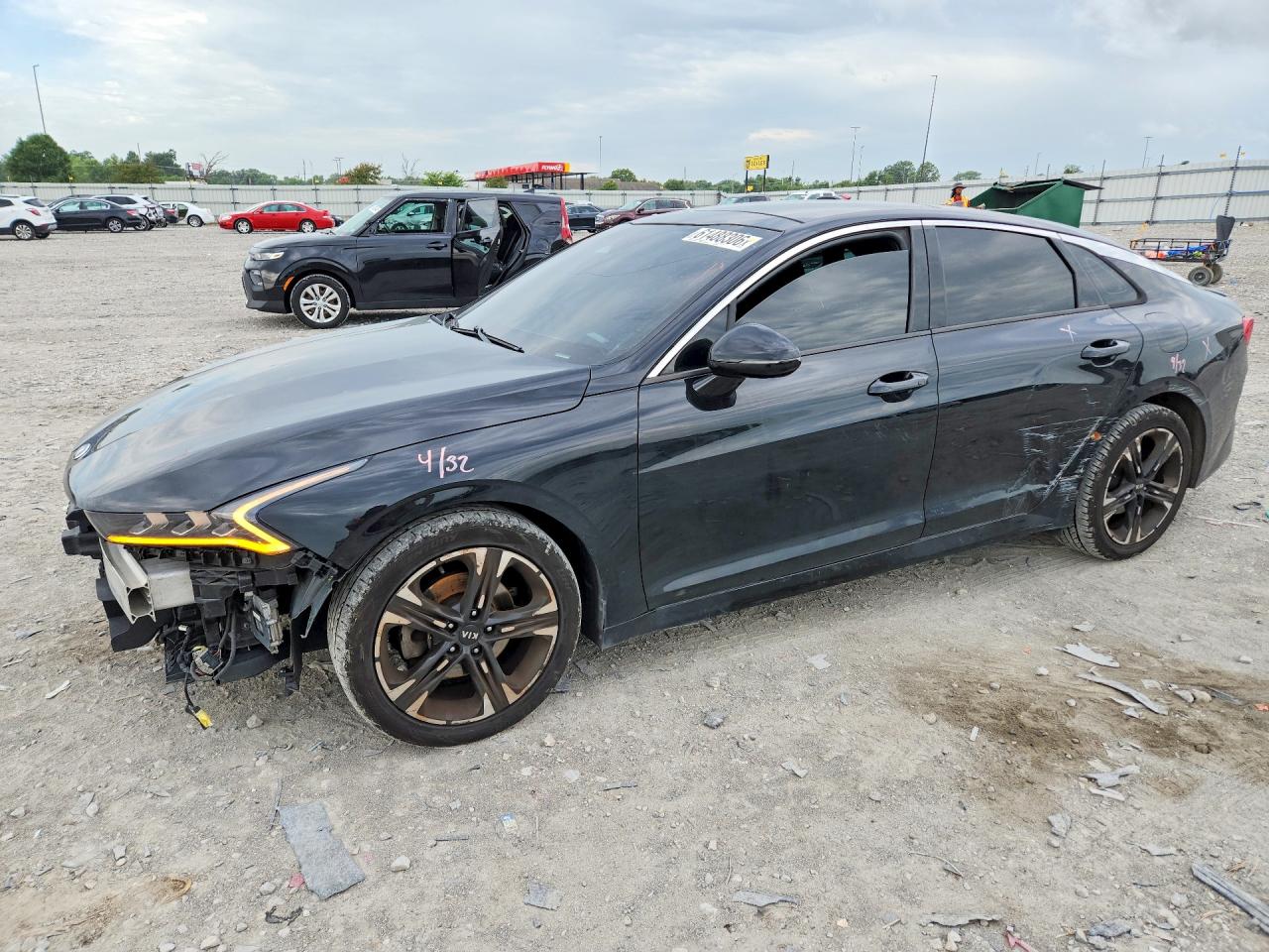 5XXG64J27MG040584 · 2021 KIA K5