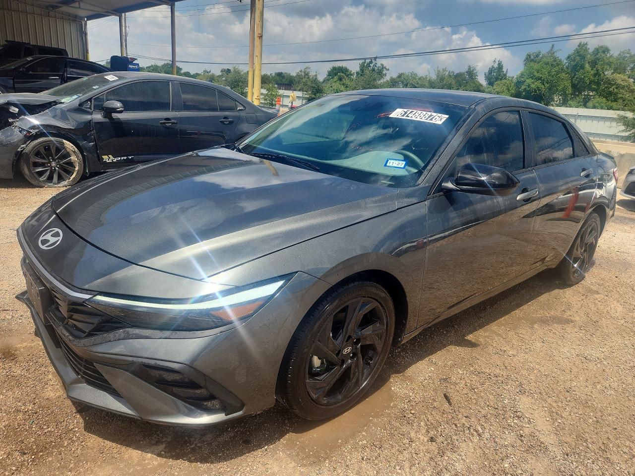 KMHLM4DG2TU097775 · 2026 HYUNDAI ELANTRA