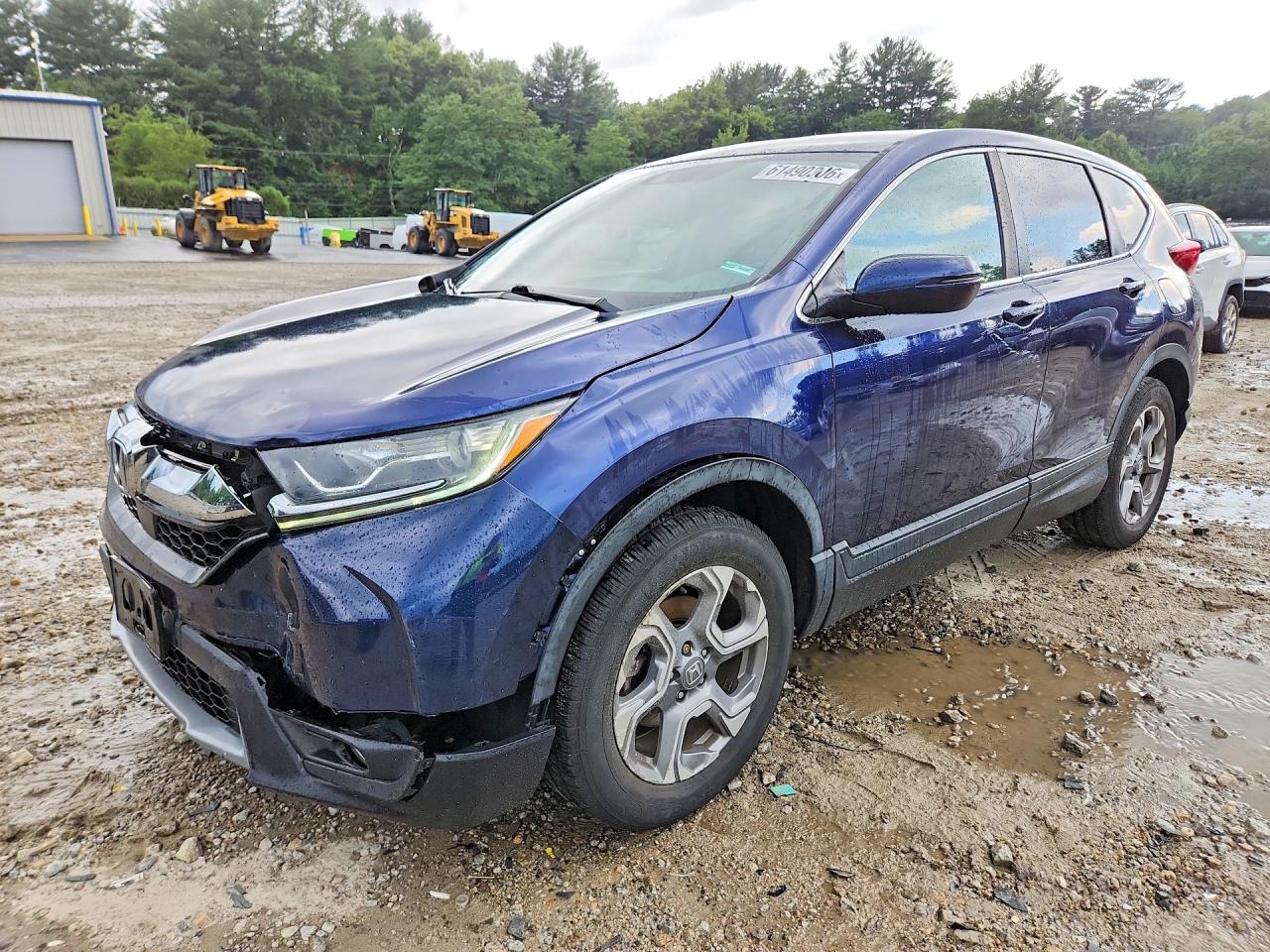 7FARW2H88JE005935 · 2018 HONDA CR-V