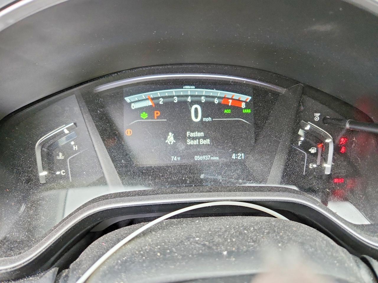 7FARW2H88JE005935 · 2018 HONDA CR-V · 9/13