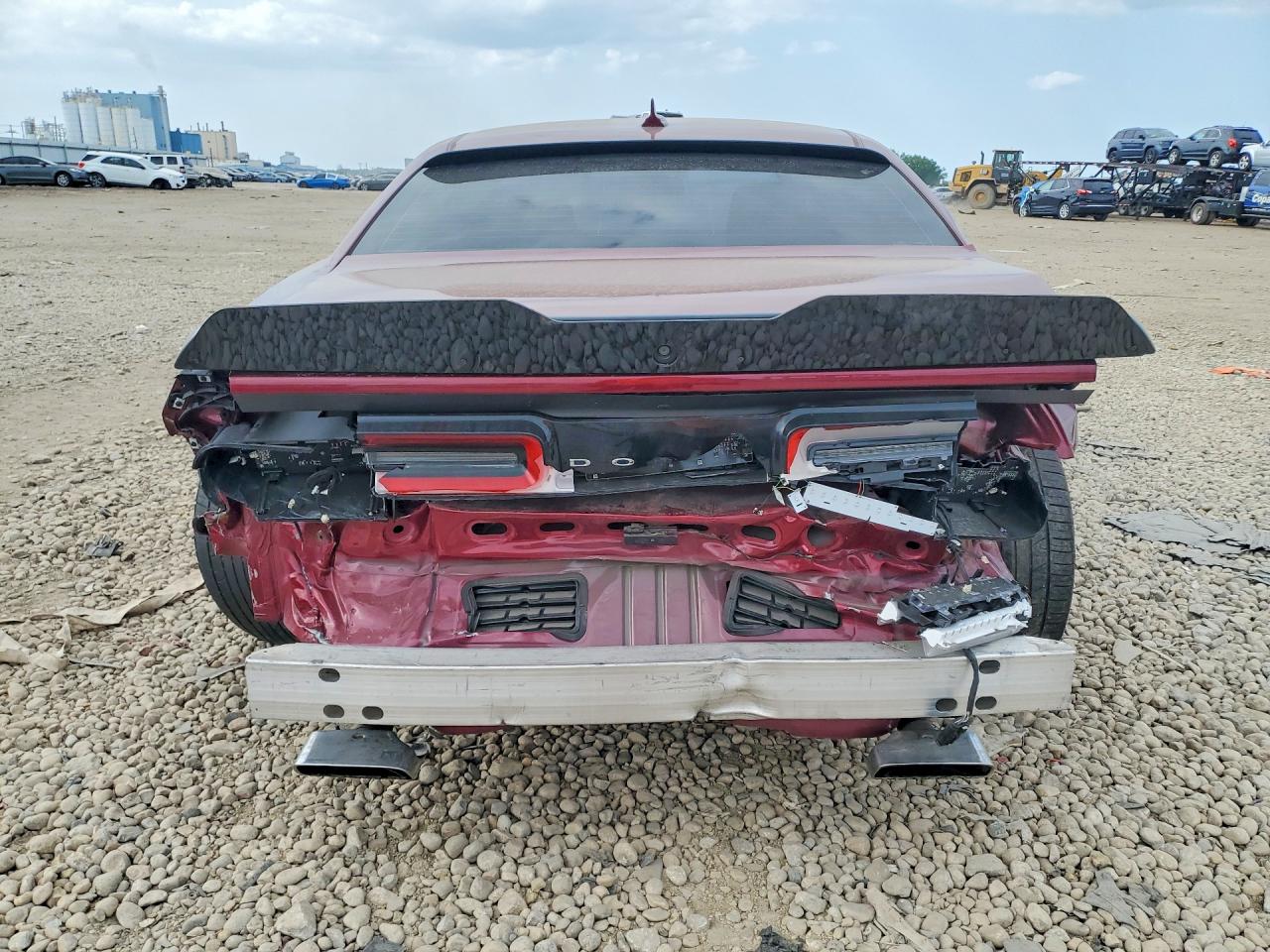 2C3CDZFJ1KH750130 · 2019 DODGE CHALLENGER · 6/12