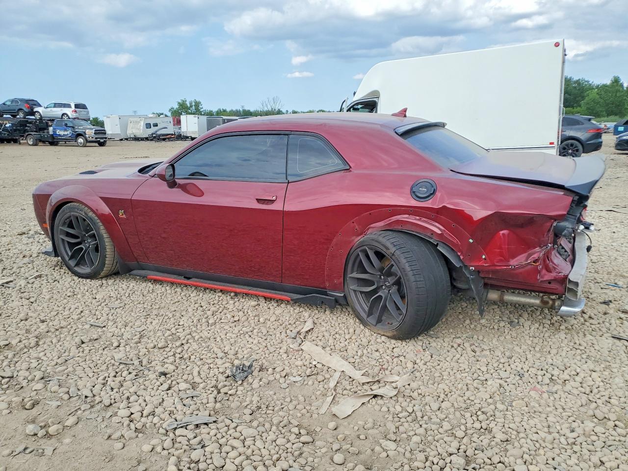 2C3CDZFJ1KH750130 · 2019 DODGE CHALLENGER · 2/12