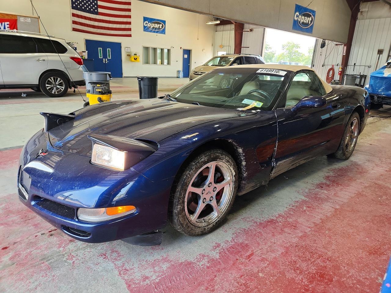 1G1YY32GX15113183 · 2001 CHEVROLET CORVETTE