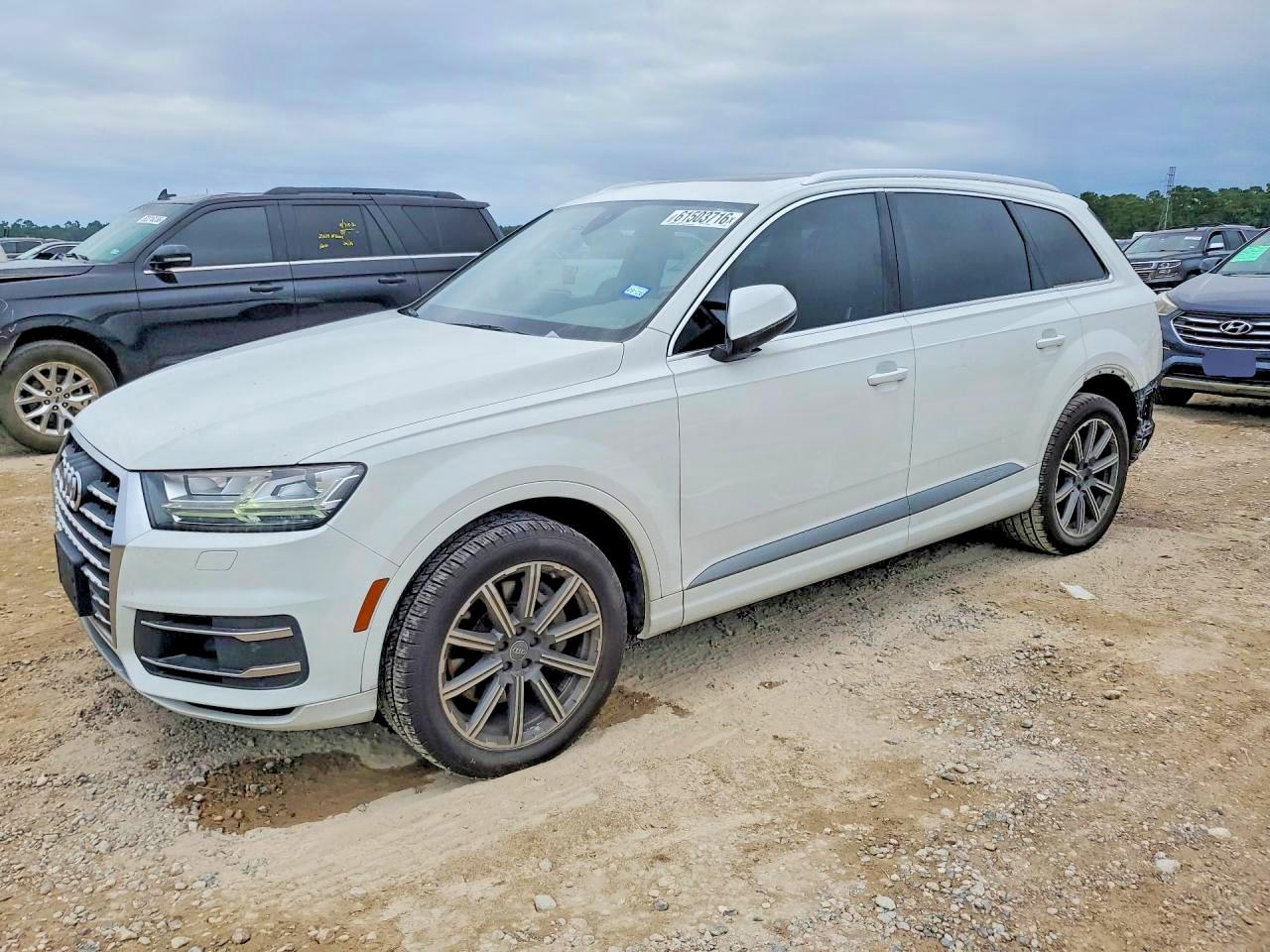 WA1LABF71JD005478 · 2018 AUDI Q7