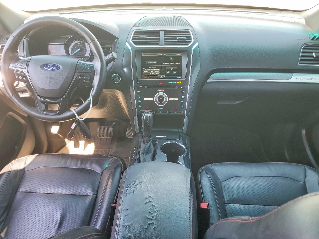 1FM5K8GT8GGA35140 · 2016 FORD EXPLORER · 8/13