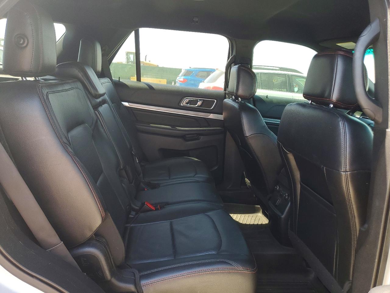 1FM5K8GT8GGA35140 · 2016 FORD EXPLORER · 11/13