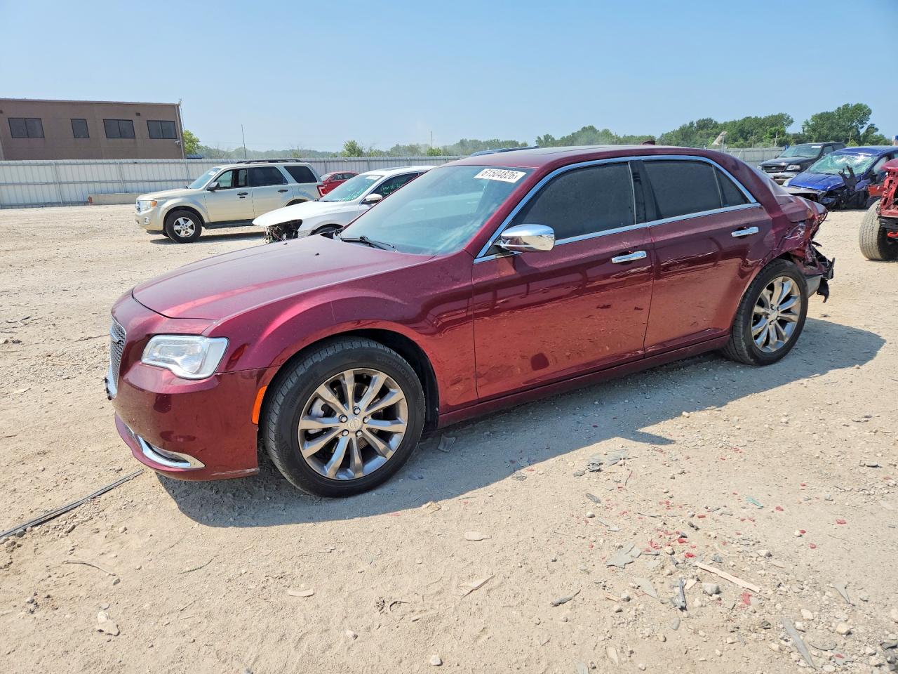 2C3CCAKG5KH591028 · 2019 CHRYSLER 300